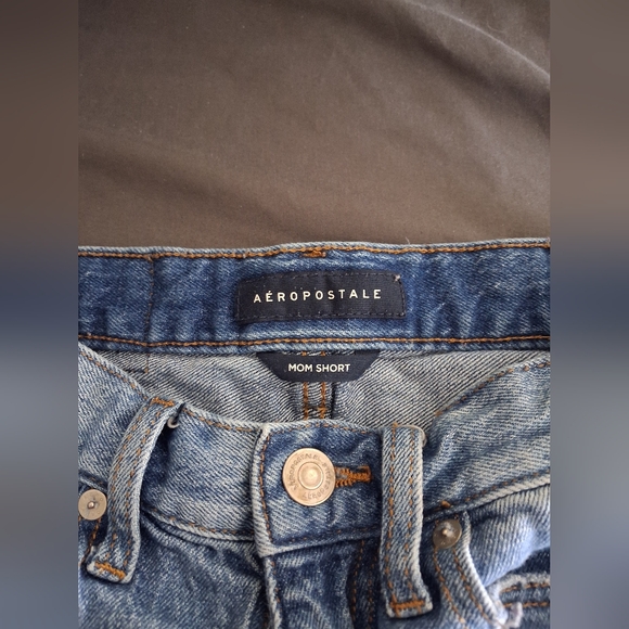 Mom Short Denim Ripped Distressed Jean - Picture 4 of 6